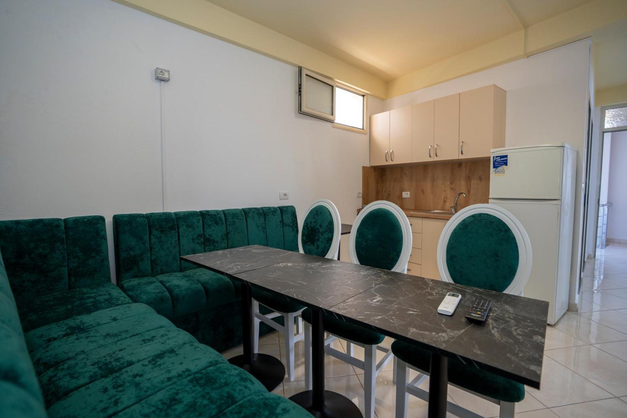 Golden Sleep Hostel Shkodër Eksteriør bilde