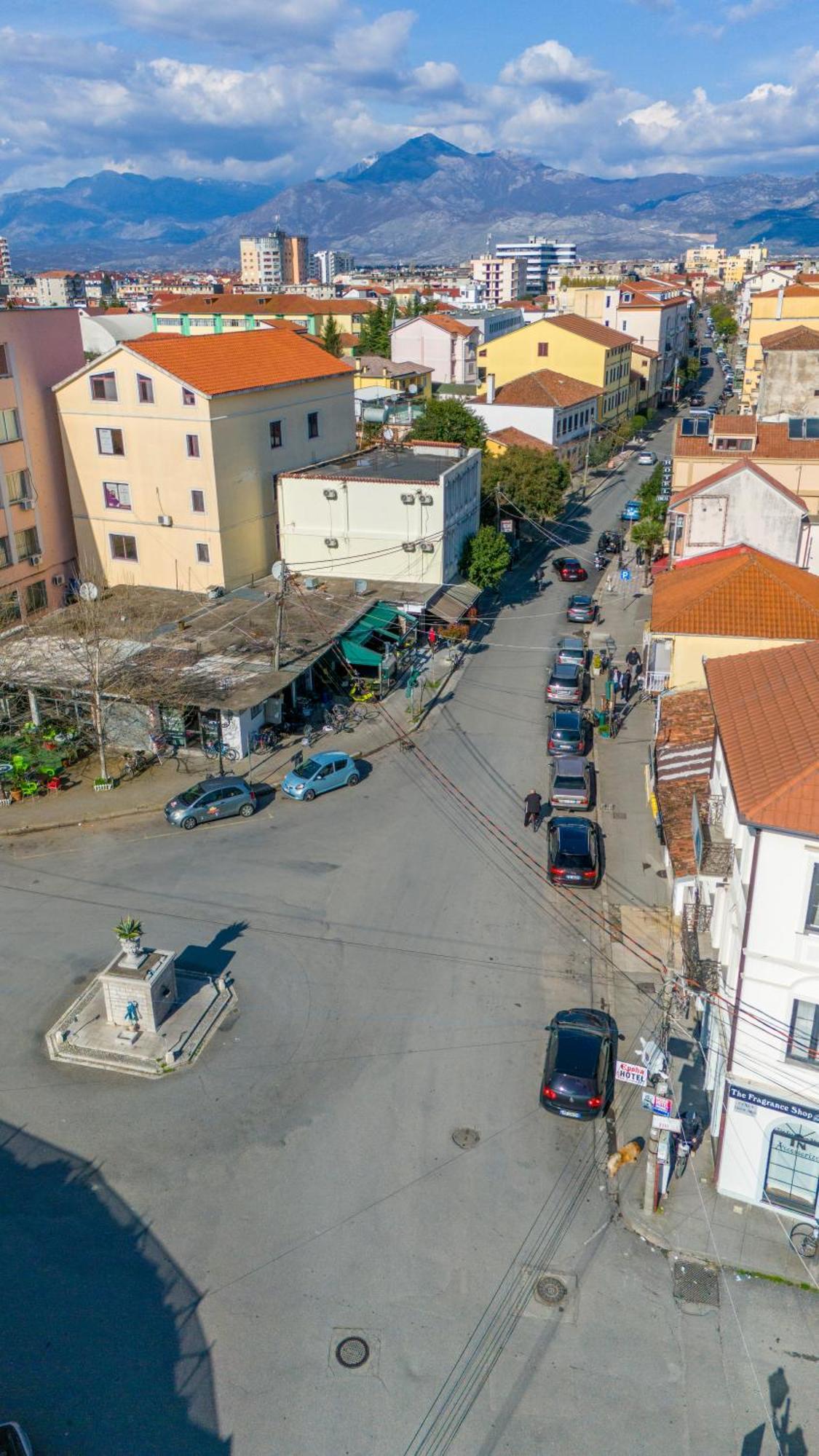 Golden Sleep Hostel Shkodër Eksteriør bilde
