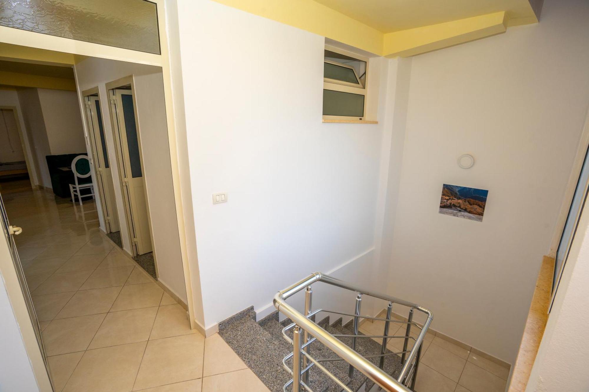 Golden Sleep Hostel Shkodër Eksteriør bilde
